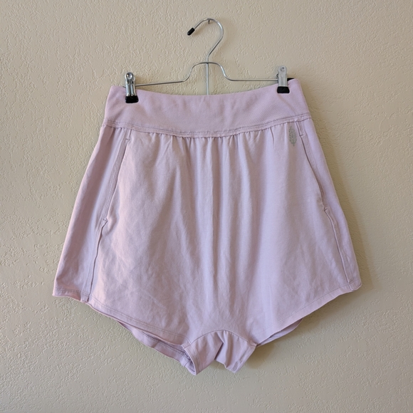 FP Movement by Free People Hot Shot Harem Shorts- Size Medium - Picture 2 of 5